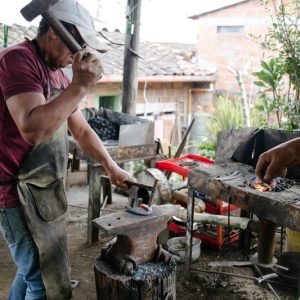 Recorrido de oficios y artesanos en Sonsón